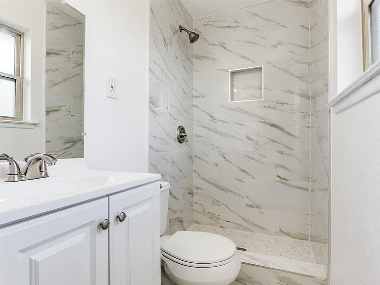 1606 W Shore Dr — Photo 18