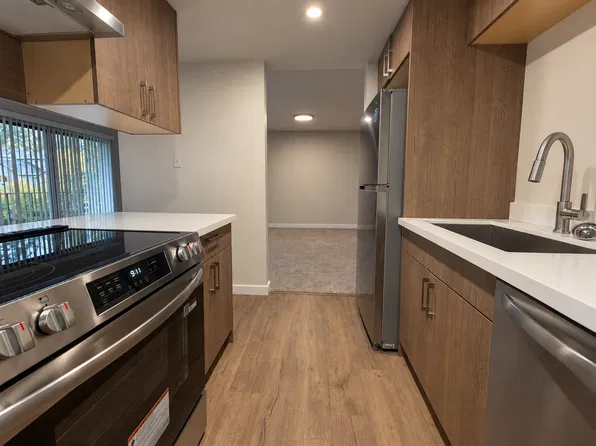 The Wilcrest Apartments, 940 N 163rd St #303, Seattle, WA 98133