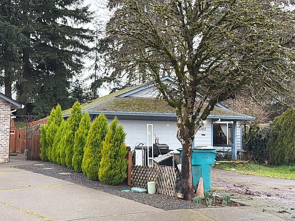 3rd image of 5103 NE 72nd Cir