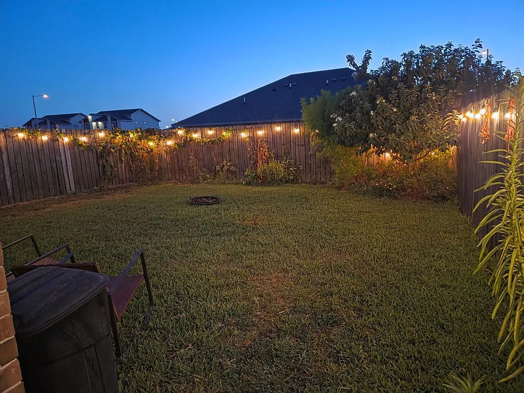 3 bed, 2.0 bath, 1200 sqft, $1,575 — Photo 3
