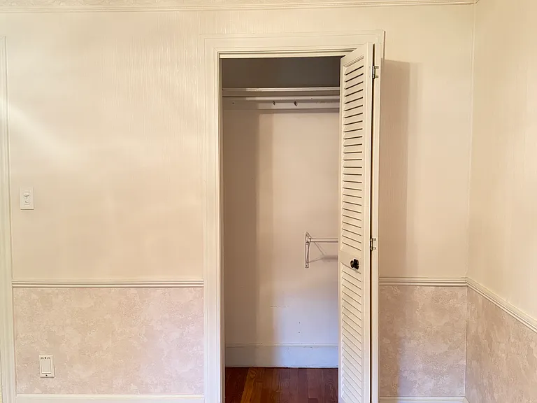 67 Park Ave — Photo 3