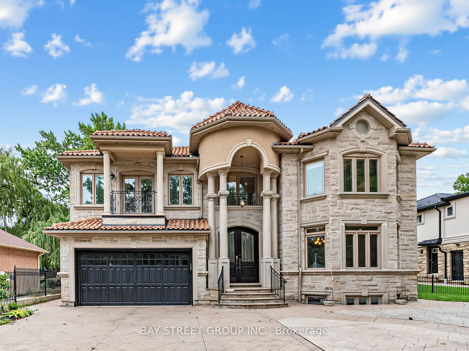 5 bed, $9,000 — Photo 1