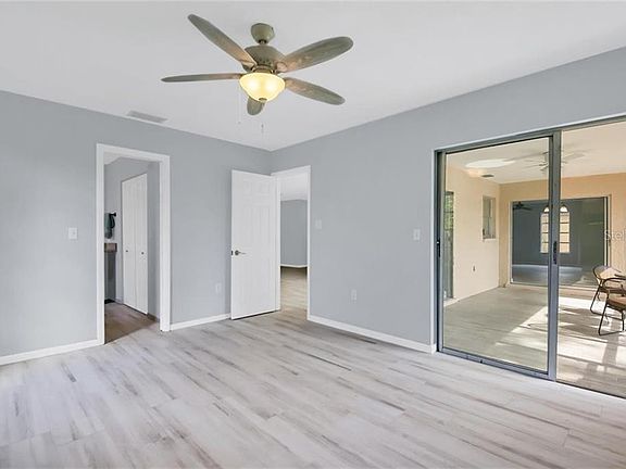 5th image of 490 Lomond Dr