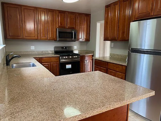 856 Arguello Blvd — Photo 3