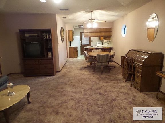 5th image of 4216 Missouri St