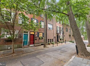 2016 Waverly St, Philadelphia, PA 19146