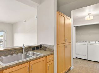 1127 Broadway St NE #213, Salem, OR 97301