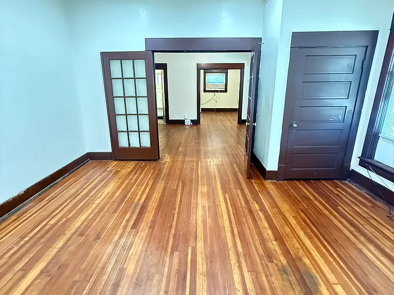 1104 D St #4 — Photo 7