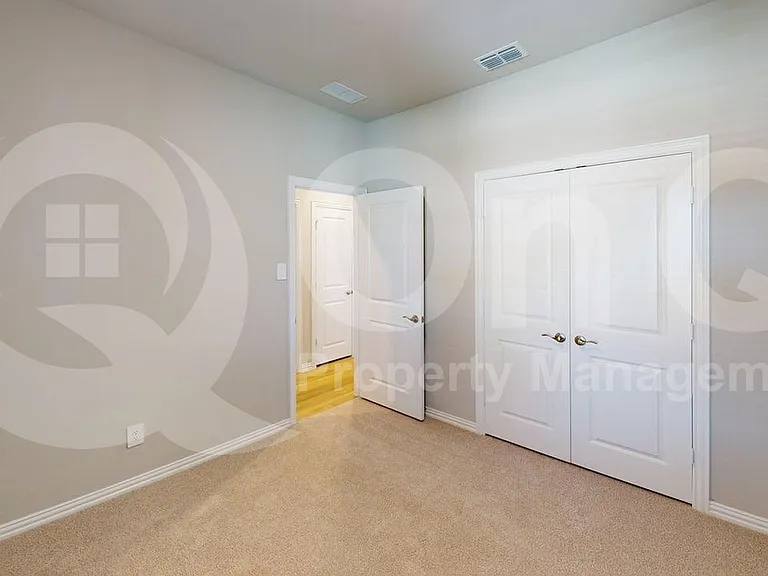 1209 Bridgewalk Dr — Photo 13
