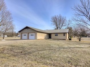 457 N Camerer St, Granby, MO 64844