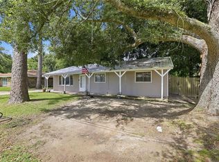 135 Leblanc St, Ponchatoula, LA 70454