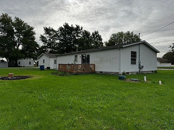 5th image of 712 E Main St