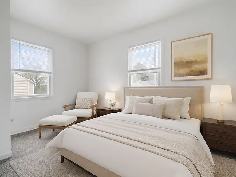 30 Midland Heights Cir E — Photo 19