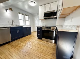 1109 E Norwich St #A, Milwaukee, WI 53207