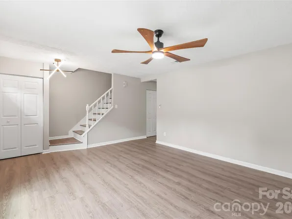 1221 Scaleybark Rd APT F, Charlotte, NC 28209