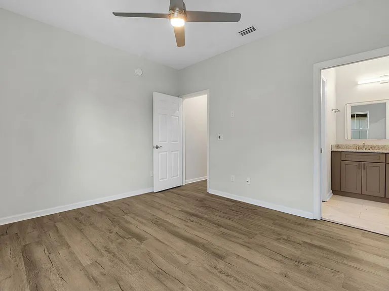2022 Trimble Rd — Photo 12