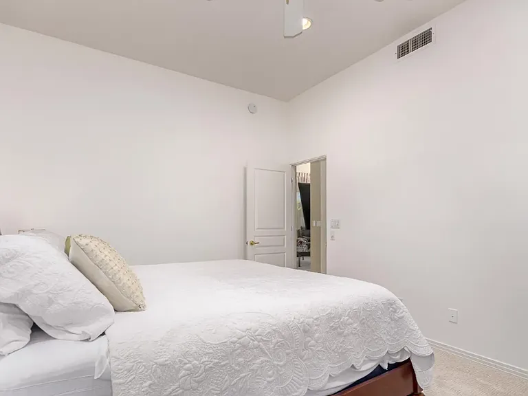 8324 E Cactus Wren Rd — Photo 22