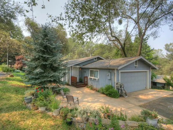 1727 Lilac Ln, Auburn, CA 95603