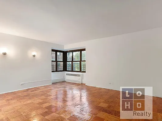 Sold by LoHo Realty | media 16