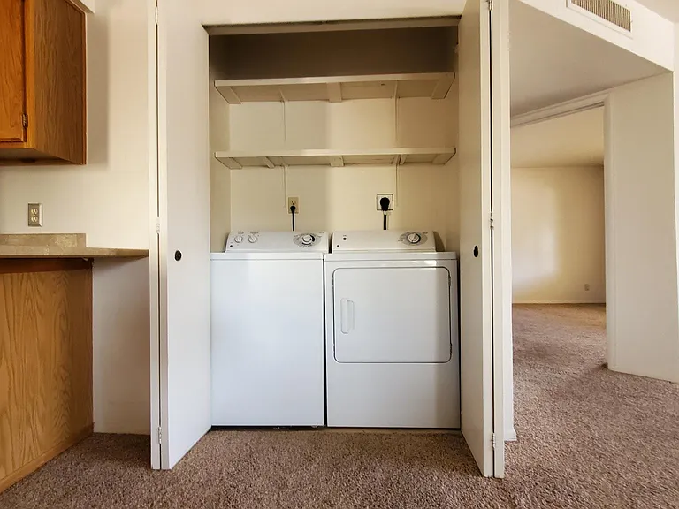 370 Fairway Oaks Dr #A — Photo 24