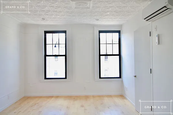 Rented by Grand & Co. | media 38