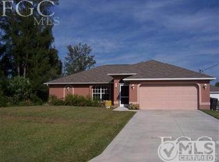 1715 SW 3rd Ter, Cape Coral, FL 33991