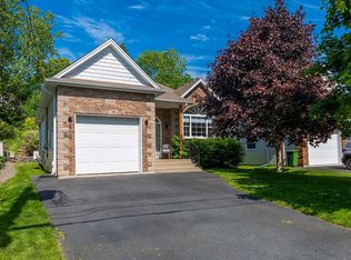266 Summer Field Way, Halifax, NS B2W 6M7