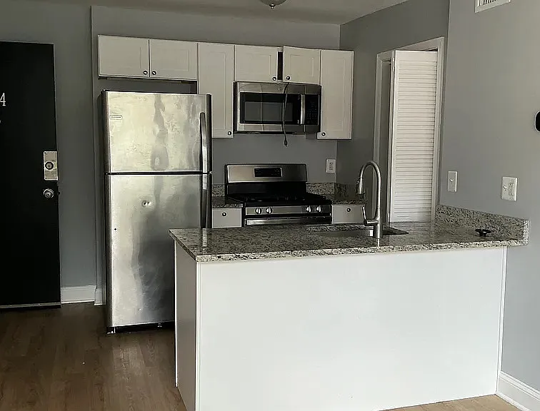 1215 Alabama Ave SE #301 — Photo 7