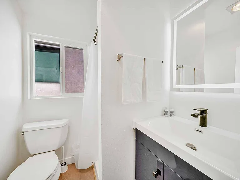 920 W Balboa Blvd #920 — Photo 20