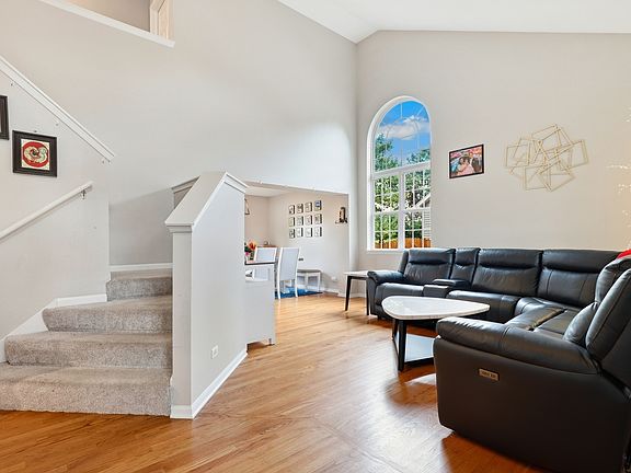 5th image of 3543 Fairmont Ave