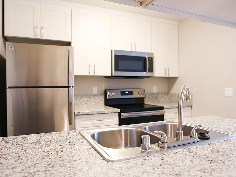 Sierra Ridge Apartments — Photo 46