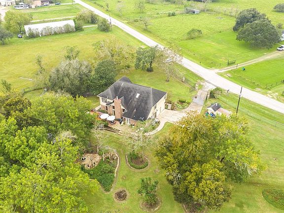 4th image of 6225 Louisiana St