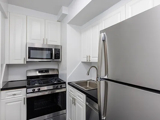 Rented by GoodRock Realty | media 1