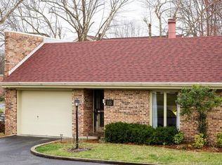 18 Bellewood Ct, New Albany, IN