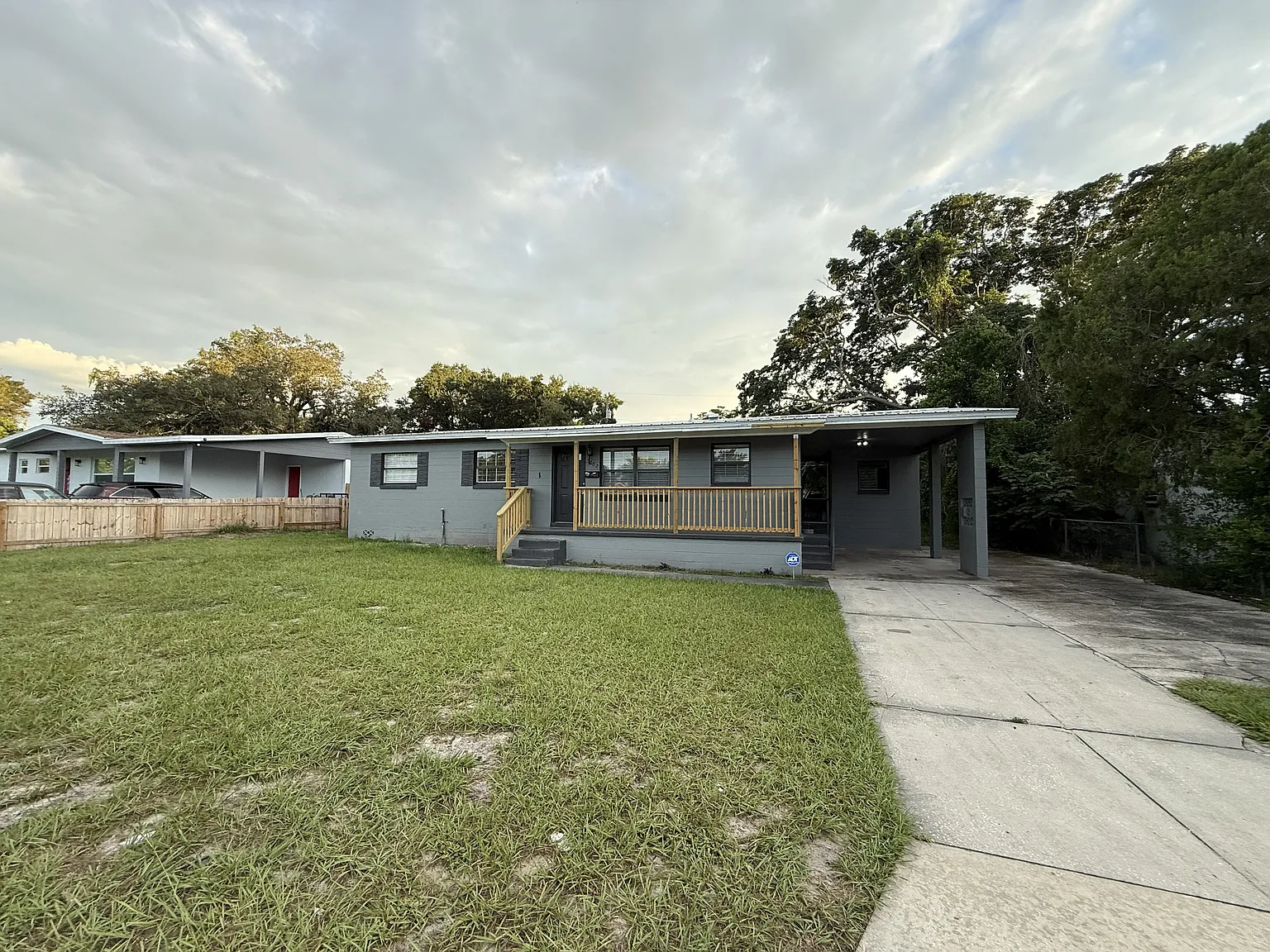 3 bed, 1219 sqft, $2,000 — Photo 1