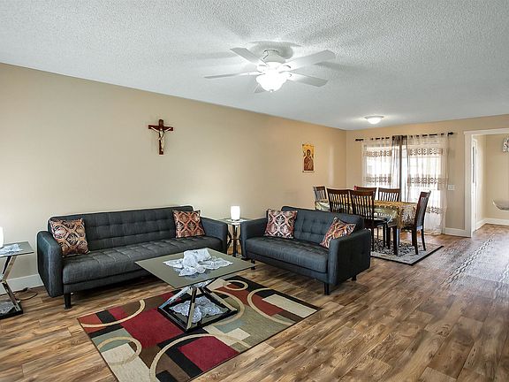 2nd image of 10326 W Pine Springs Dr