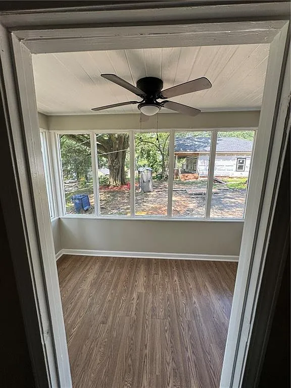 2 bed, 1.0 bath, 1068 sqft, $1,700 — Photo 4