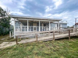 914 Flag St, Laredo, TX 78043
