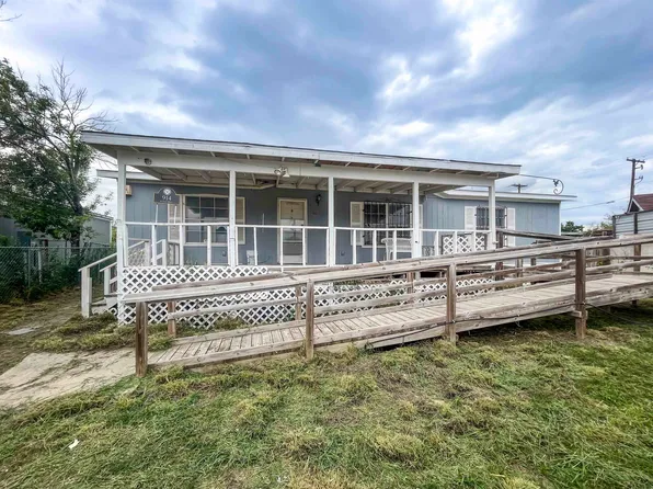 914 Flag St, Laredo, TX 78043