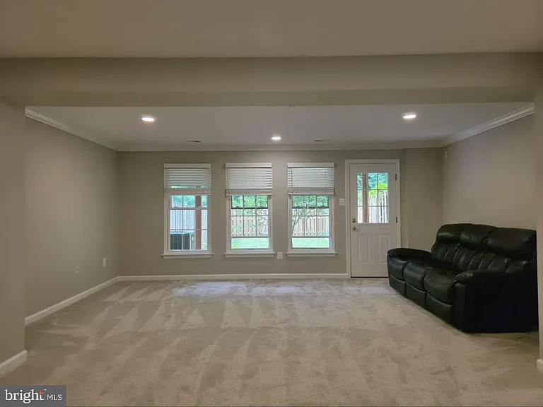 4613 Ripley Manor Ter — Photo 31
