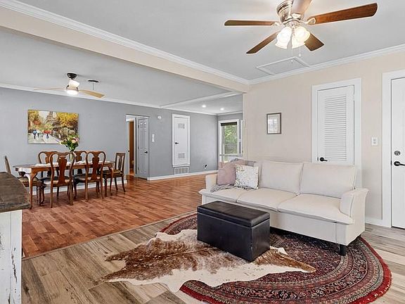 4th image of 3707 Beechwood Ln