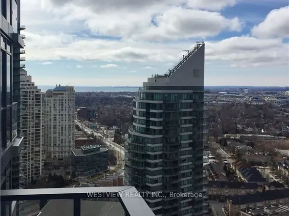 2212 Lake Shore Blvd W, Toronto, ON
