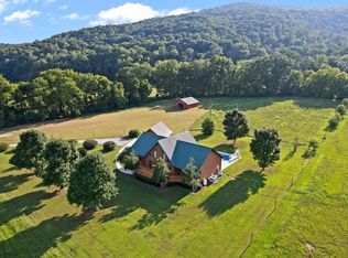 244 Green Acres Acres, Pelham, TN 37366
