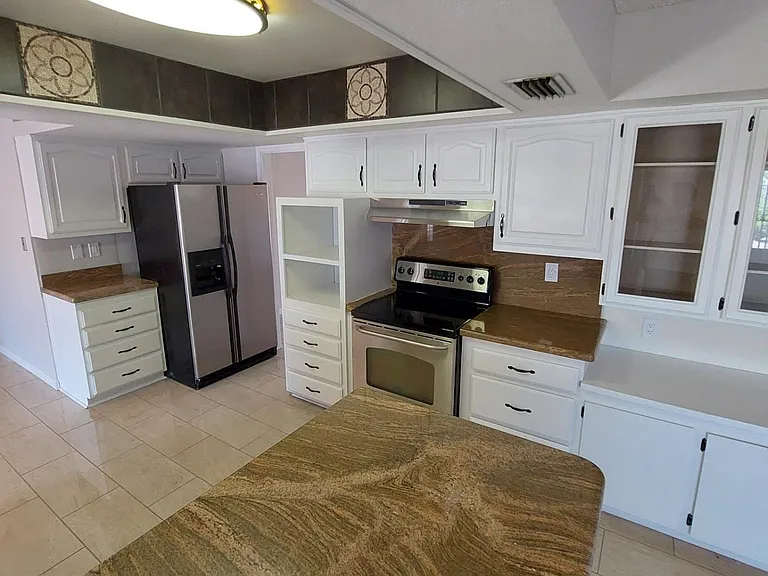 13204 W Hyacinth Dr — Photo 21
