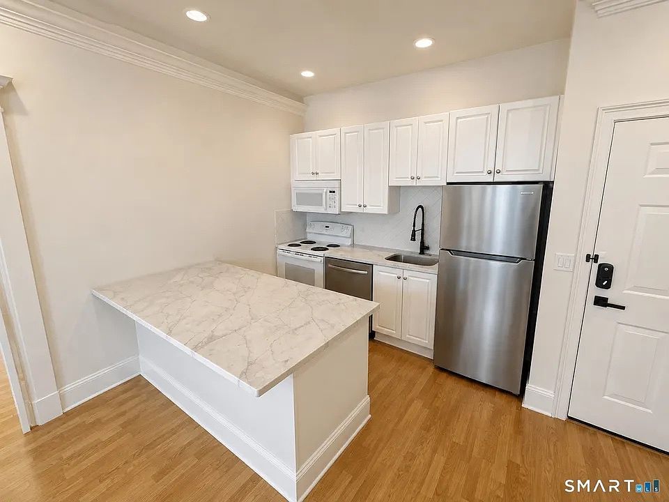 1st image of 99 Orange St #340