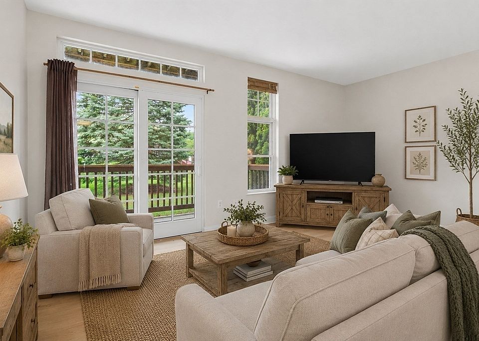 1st image of 501 Commerce Dr Unit 2105
