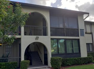 237 Pine Hov Cir APT D-2, Lake Worth, FL 33463
