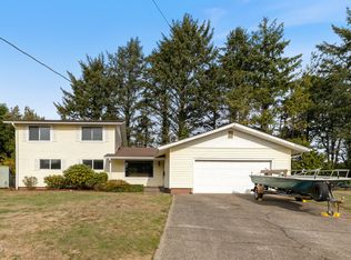 217 NE Chambers Ct, Newport, OR 97365
