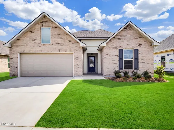 308 Hidden Meadows Dr, Lafayette, LA 70506