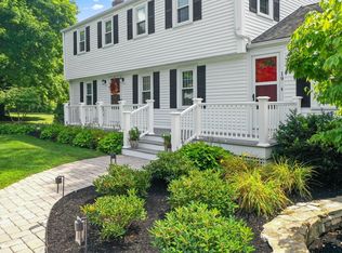 19 General Henry Knox Rd, Southborough, MA 01772